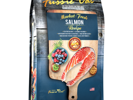 Fussie Cat Salmon Dry Food Fashion