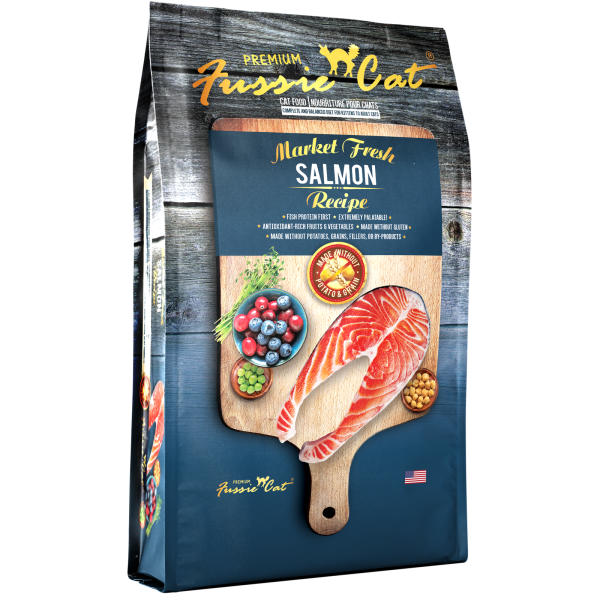 Fussie Cat Salmon Dry Food Fashion