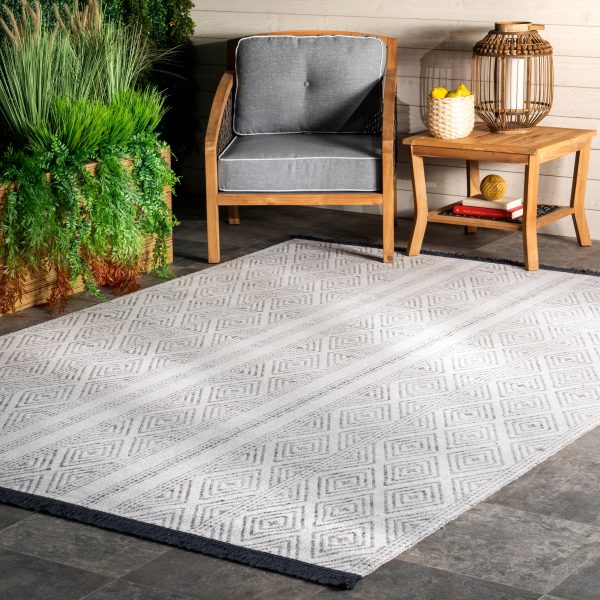 nuLOOM Indoor Outdoor Striped Miriam Area Rug For Sale