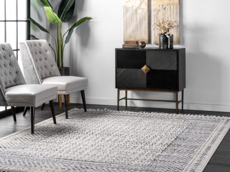 nuLOOM Claudia Diamond Tassel Area Rug Sale